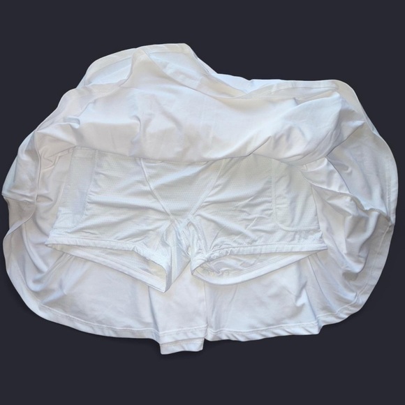 Women’s White Active Skort - Picture 3 of 6